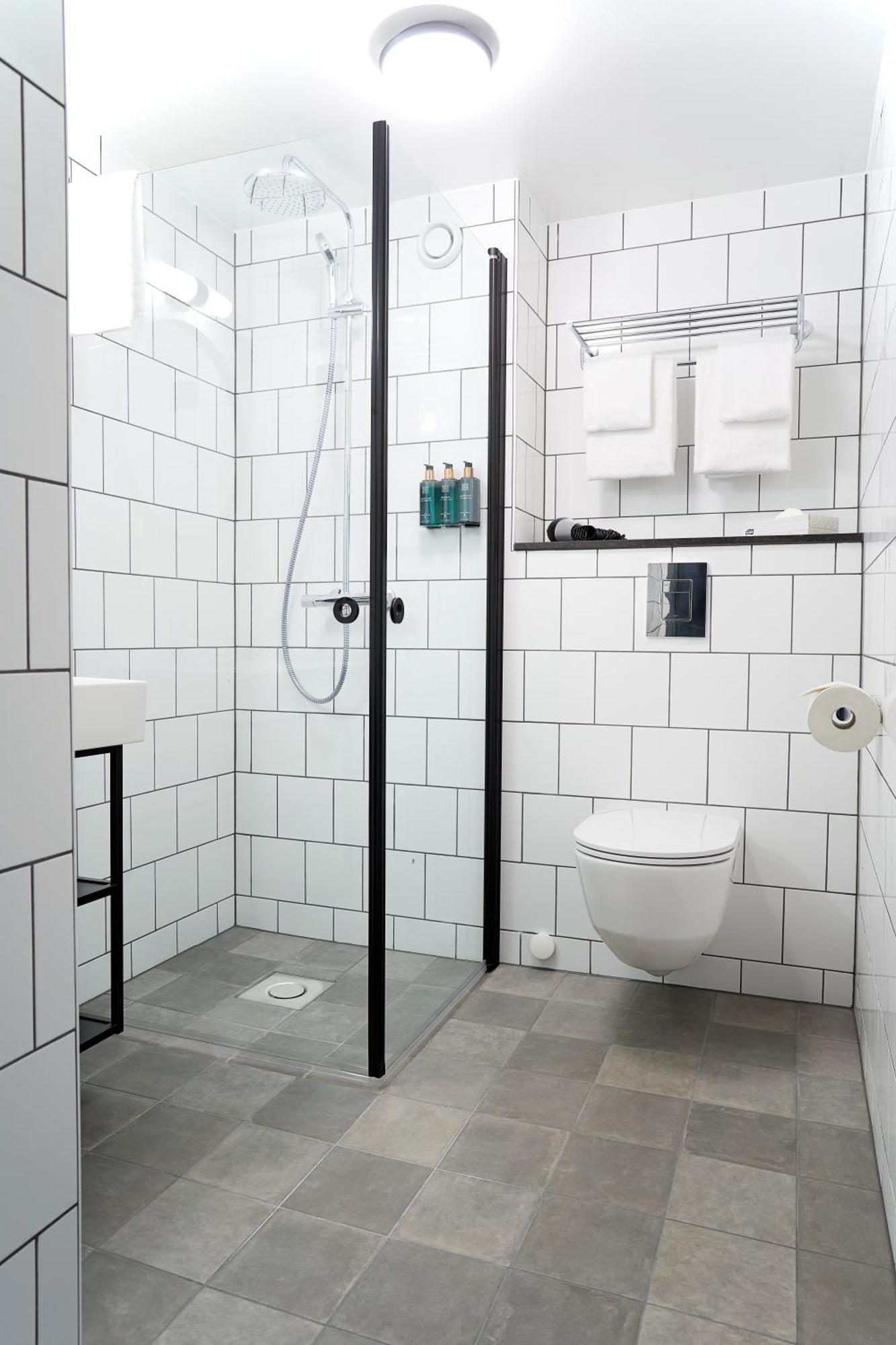 דראמן Home Hotel Tollboden מראה חיצוני תמונה